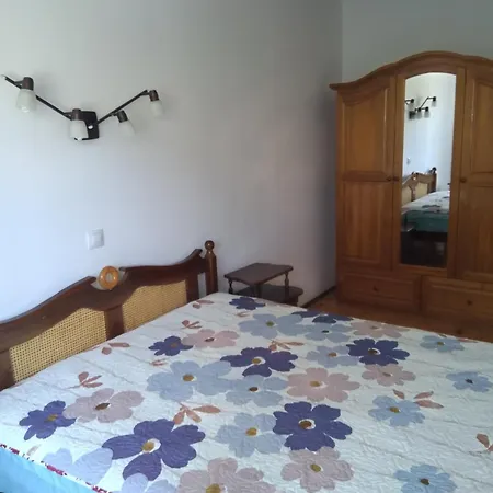 Poli 게스트하우스 *