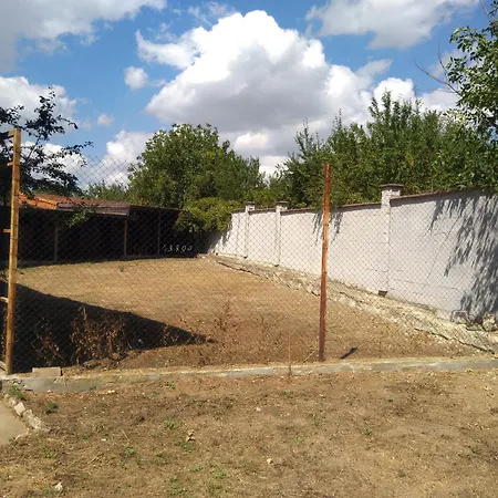 Poli Konukevi